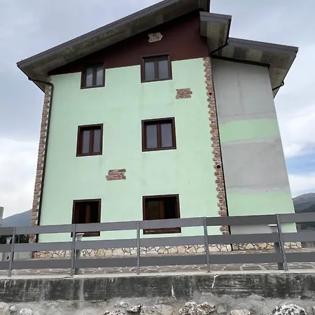 아파트 A Casa Di Antonia *